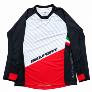 ChatGPT Image 4 sept 2026, 12_15_39 p.m. Jersey Belfort Enduro, Blanco Rojo manga larga