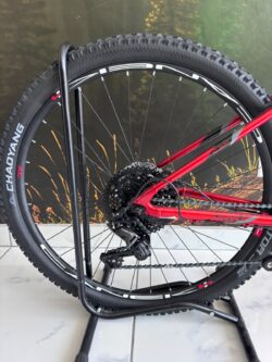 Bicicleta Belfort Coatl Comp B3 R29 T15 Rojo Negro Rojo M