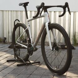 Base para exhibición de bicicleta Quattro Sport