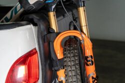 imgi_177_DSC01663_5d359590-2b56-48d7-a6fb-6bde8df3dc8d_1080x TAILGATE PAD DUO 60 CM/2 BIKES